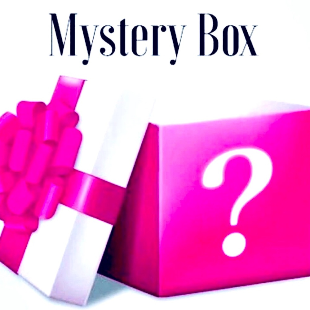❤️‍🔥Women’s Feel Good Gifts Mystery Box- 8pcs